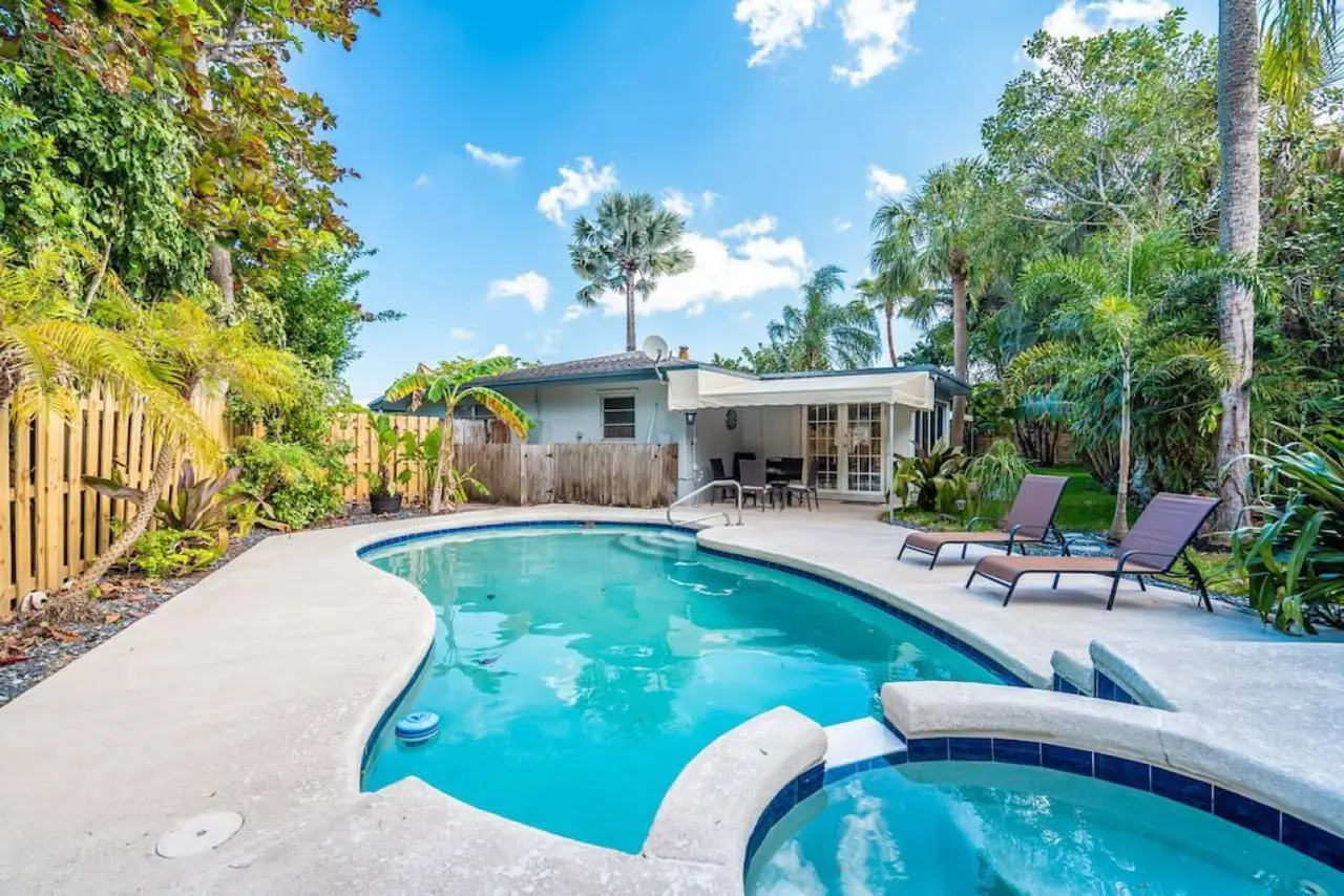 Wilton Manors tropical