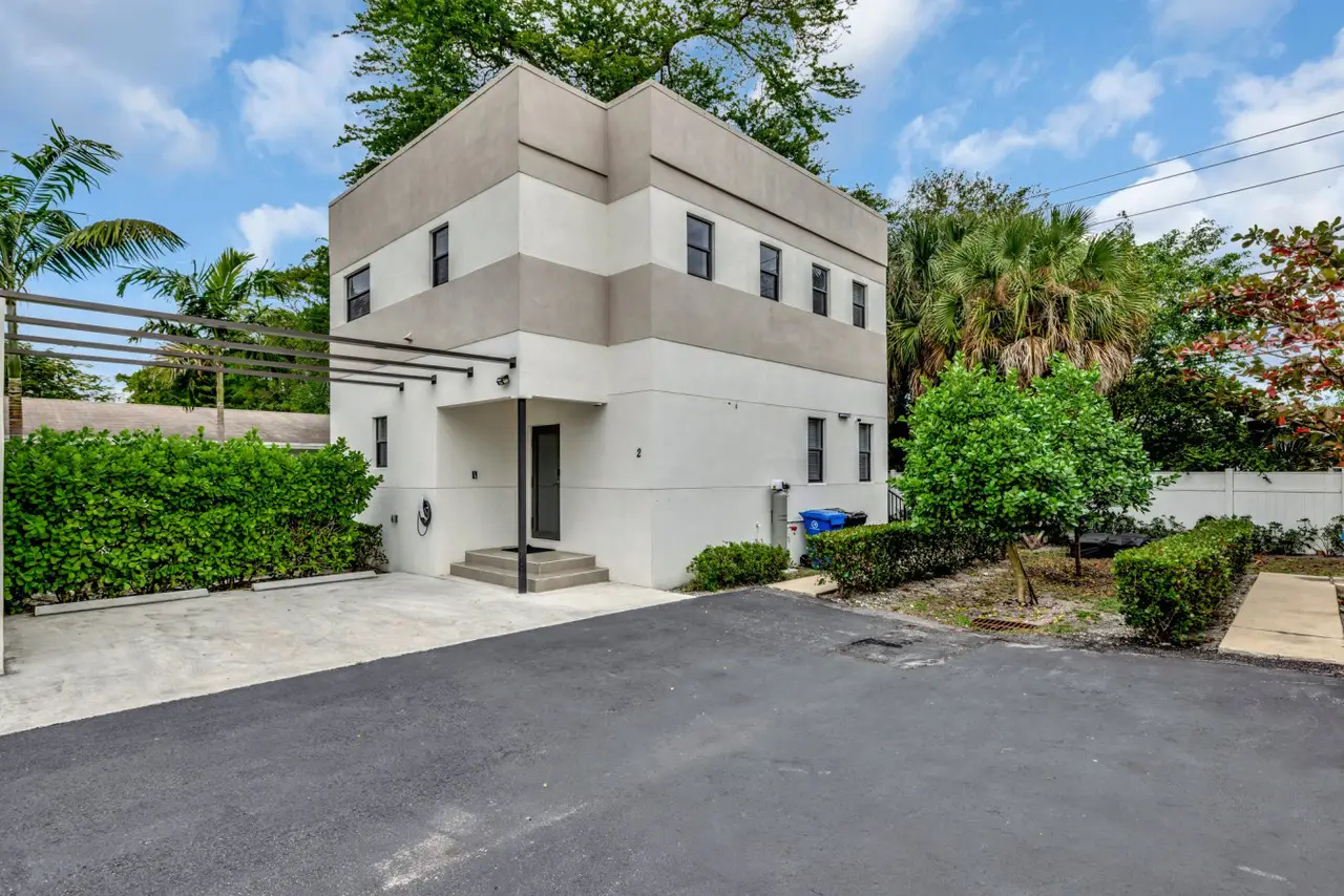 Modern kitchen with stainless steel appliances in Fort Lauderdale townhome